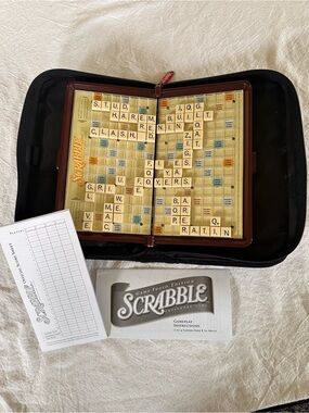 ⭐️ Scrabble Travel Set - Brown and Cream